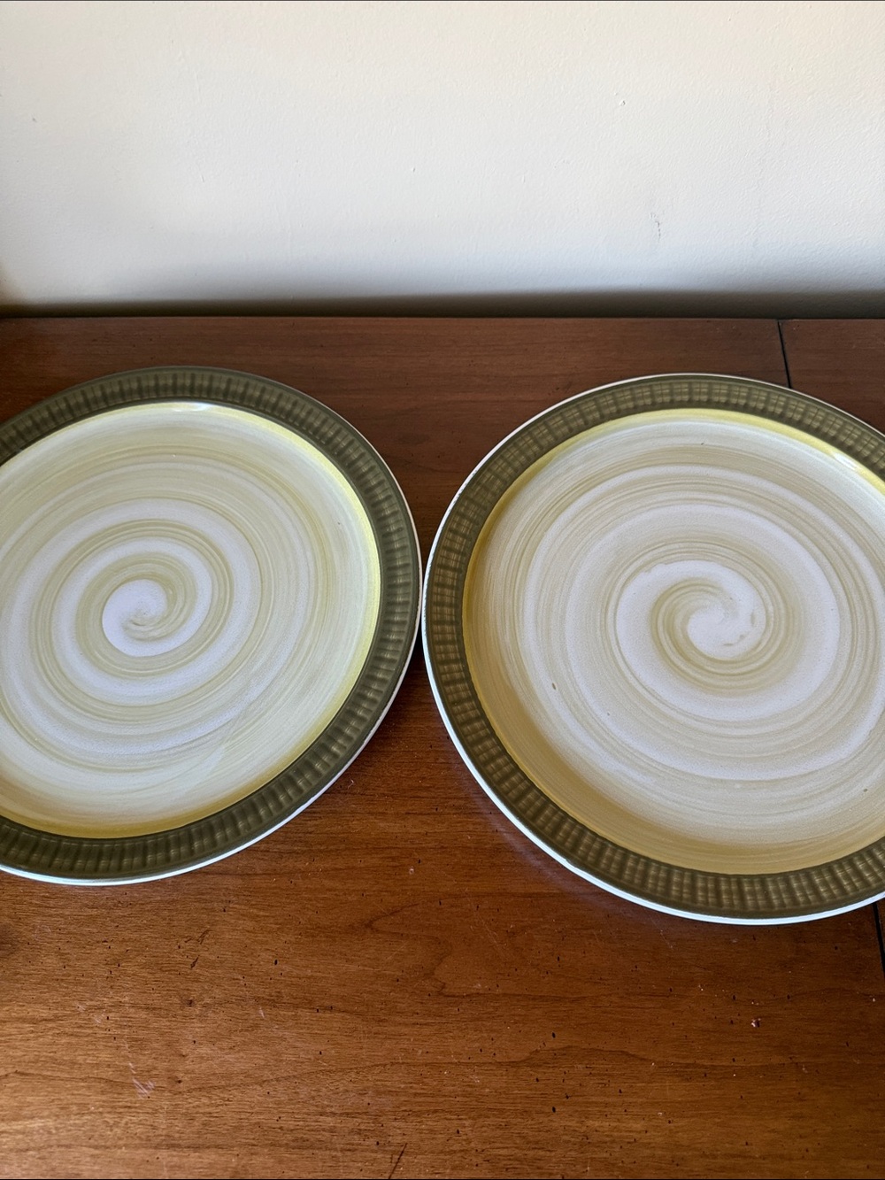Olive Green Swirl Ceramic Dinner Plates - Set of 2